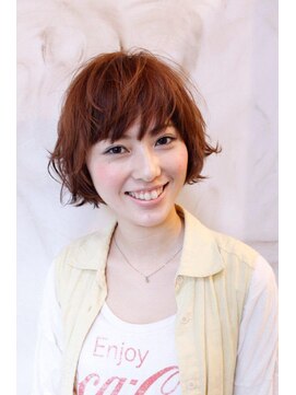 ブーケ(BOUQUET) 毛先が軽めの動きがある元気な雰囲気のボブ。