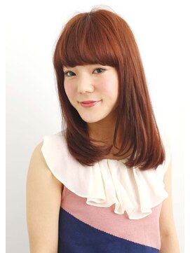 テューア ヘア ガーデン(tua hair garden) 目力アップなラウンド前髪のふわっとロブ