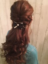 ヘアセットアンドメイク マカロン 博多駅店(Hairset&Make Macaron)&nbsp;デコレーションハーフアップ