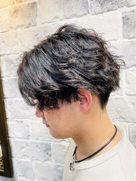 ミリオンバックス 上野(Million Bucks) 韓国マッシュ/ダークアッシュ/ニュアンスパーマ/スペインカール