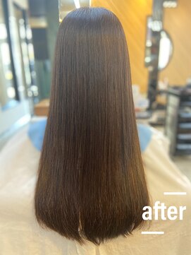 アキコ(AKIko) 艶感と透明感をUPする最高峰トリートメント/30代/40代/50代