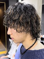 メンズヘアセンス 渋谷(MEN'S HAIR SENSE)&nbsp;【お客様メンズヘア】波巻きハイライトウルフ［渋谷駅/眉毛］