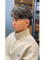 ユニコヘア(unico hair) フェード ハイライト パーマ