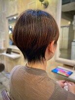 アトリエ エス atelier es HAIRDESIGN&nbsp;ワイドバング/丸みショート/ショートヘア/抜け感/大人ショート