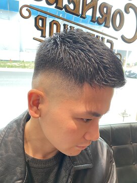 フォーコーナーズ(Four Corners) ナローアップ