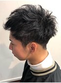 王道！ツーブロック束感ショート