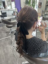 シムク(shi mu ku) 編みおろしポニー