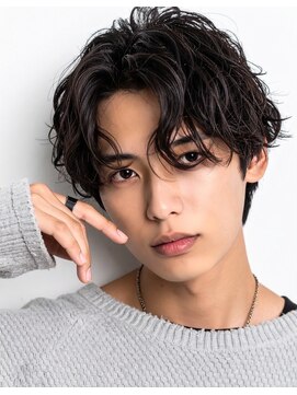 サン 福井工大前店(SUN) ツイスパ/波巻き/眉毛/バーバー/ニュアンスパーマ/ブリーチ