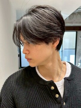 ファルベ(Farbe) フェザー/サーフカール/センターパート/波巻きツイスパ