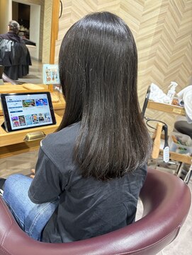 ブッシュ ユメリア徳重店(BUSH) 小学生のサラサラセミロング