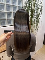 ナインスフロア(9NINTH FLOOR)&nbsp;朝まとまらない髪を扱いやすく美髪酸性ストレート