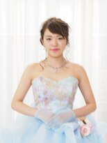 エッチ美容室 本店 カラードレスのアレンジヘア
