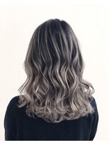 ヘアスペース リズム グリーン(Hair space Rizm green)&nbsp;バレイヤージュカラー