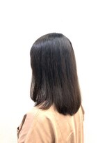 クオリス 上福岡店(QUALIS)&nbsp;ナチュラルストレートベージュ系艶カラー/ダークカラー/30代40代