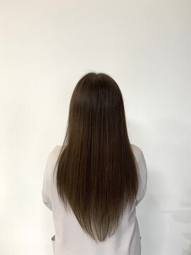 ルシック(LE CHIC) ロングスタイル　レイヤー/髪質改善