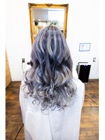 ヘアーメイク ダンス(hair make DANCE)&nbsp;バレイヤージュリメイク!  ホワイト系シャドールーツ★