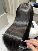 カラン(Calin)&nbsp;【縮毛矯正】髪質改善艶髪ストレートエステコース