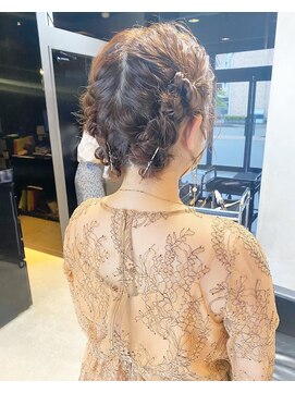 フィオーレ ヘアデザイン(FIORE hair design) ボブアレンジ ツインヘア