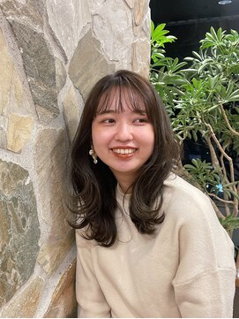 ビュートリアム 梅田(BEAUTRIUM) 外ハネ/ミディアム/くびれヘア/韓国ヘア/30代/40代/50代/梅田