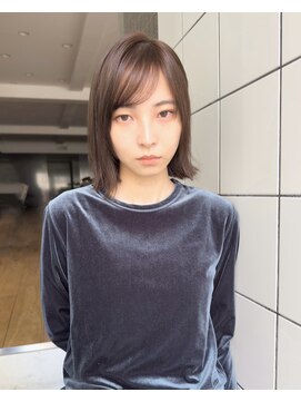 スノッブ(SNOB) グレージュカラー/ボブ/浜本大志