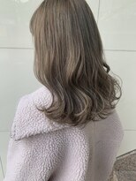 ファム 楽々園店(femme) ash beige♪