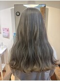シルバーベージュ