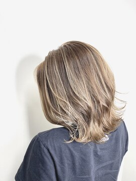 エーアイ 上石神井店(Ai) ハイライトカラー/くびれヘア/レイヤーパーマ[上石神井]