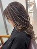 白髪ぼかしハイライト＋カラー＋質感トリートメント ￥14000