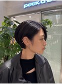耳掛けショート　前下がりショート　