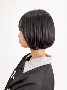 ウォーターリリー(Water Lily) ライン美ストレートコンパクトボブ