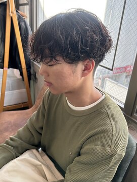 ゼストプラス(ZEST plus) ラフなシャドウパーマスタイル