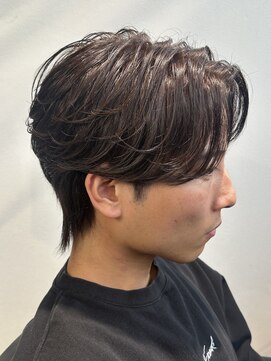 ミヤビ(MIYAVI) 毛流れセンターパート