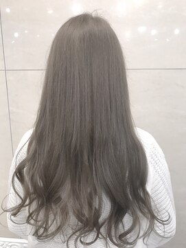 ラフューネ(Raffune) 大人気!イルミナデザインカラー!