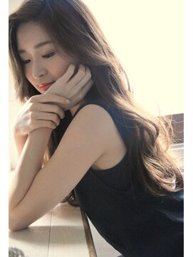 チョビー(Chobii) [chobii表参道]760マーメイドアッシュ小顔カットハニーヘア/栗原