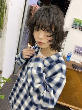 キュエ(qiie) qiie/セクションカラー/グラデーションカラー/ペールベージュ