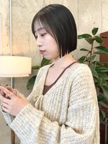 ノエ(noe) タイトボブ×オリーブベージュ