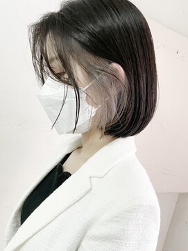 ヒビヲ(HIBIO) インナーカラーベージュイヤリングカラーハイトーンカラー横浜