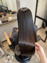 アールサロン アオヤマ(Rr SALON AOYAMA)&nbsp;艶ロング