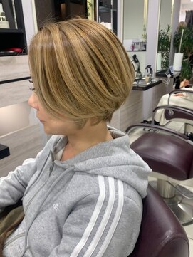 ヘアーアンドカラー ルジャルダン 葛西店(le jardin) シャドールーツ