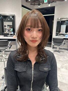 リアン バイ キートス(Lien by kiitos) ミディアムレイヤー/レイヤーカット/ハッシュカット