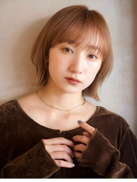 ガーデンヨコハマエスト(GARDEN YOKOHAMA est) 切りっぱなし くびれボブ アプリコットオレンジ ワイドバング