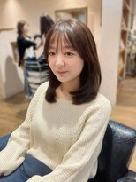リタ(Lita)&nbsp;★ふんわりミディアム/レイヤーカット／ミディアムレイヤー