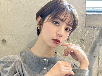 ルービック 江坂(Rubik's)の写真/【江坂】フェイスラインと前髪で印象の90%が決まるカットは経験豊富なStylistが揃う《Rubik's》にお任せ!