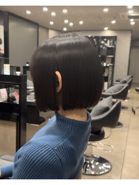 ハルキミナト ジャパン トウキョウ(HARUKI MINATO japan TOKYO) 20代30代/切りっぱなしボブ/ぱつっとボブ/ボブヘア/表参道