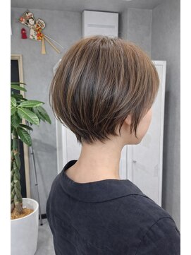 テト(teto) 20代/30代/40代/前髪ありショート/小顔ショート/コンパクトヘア