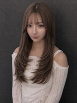 ユウキカガヤキ(YUUKI KAGAYAKI)&nbsp;姫路 レイヤーカット ロング　ハッシュカット