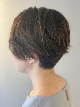 ストーク トウキョウ(stoke TOKYO) フェミニッシュショート