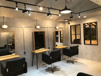 Agu hair guzman 西永福店【アグ ヘアー グスマン】