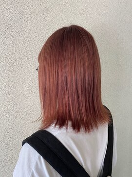 アッシュ 西荻窪店(Ash) ピンクカラ―が可愛い外ハネボブ