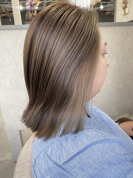 ランド 千葉(land) 切りっぱなしボブ/ヌーディーカラー/イヤリングカラー